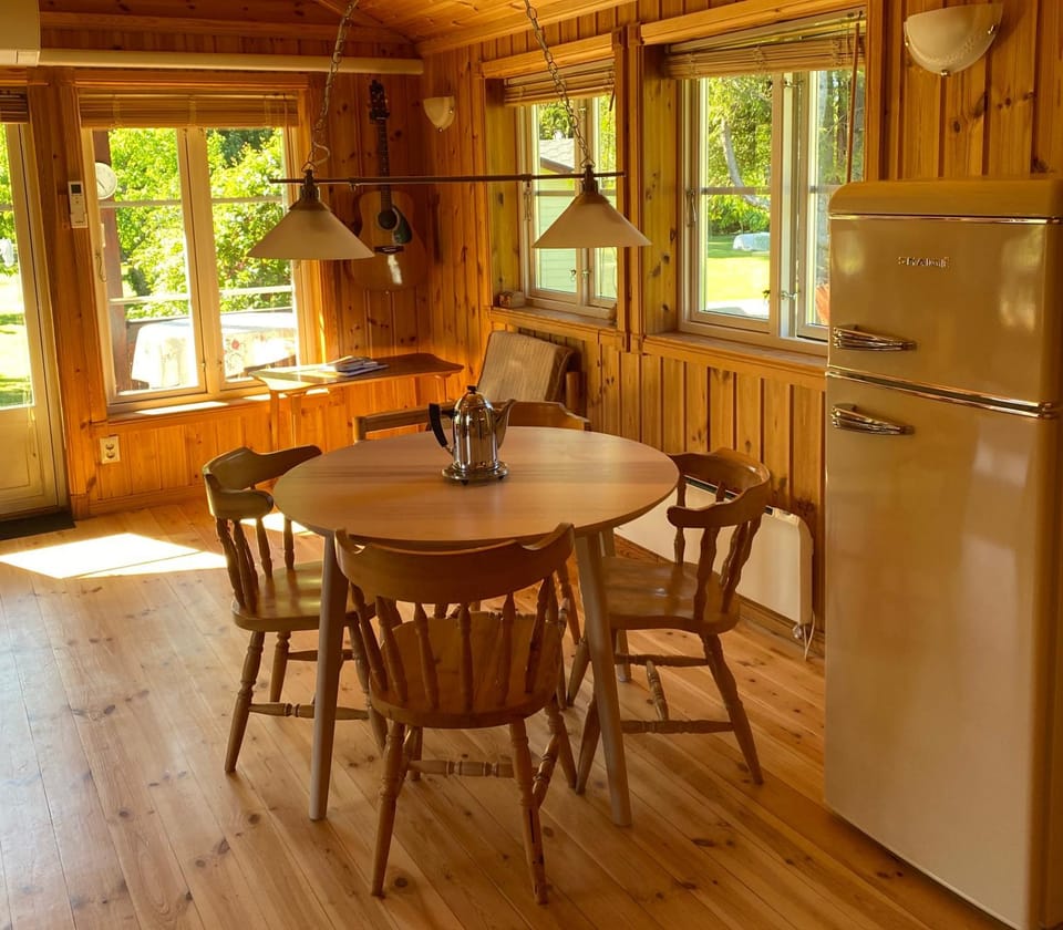 Day, Summer, Kitchen or kitchenette, Dining area