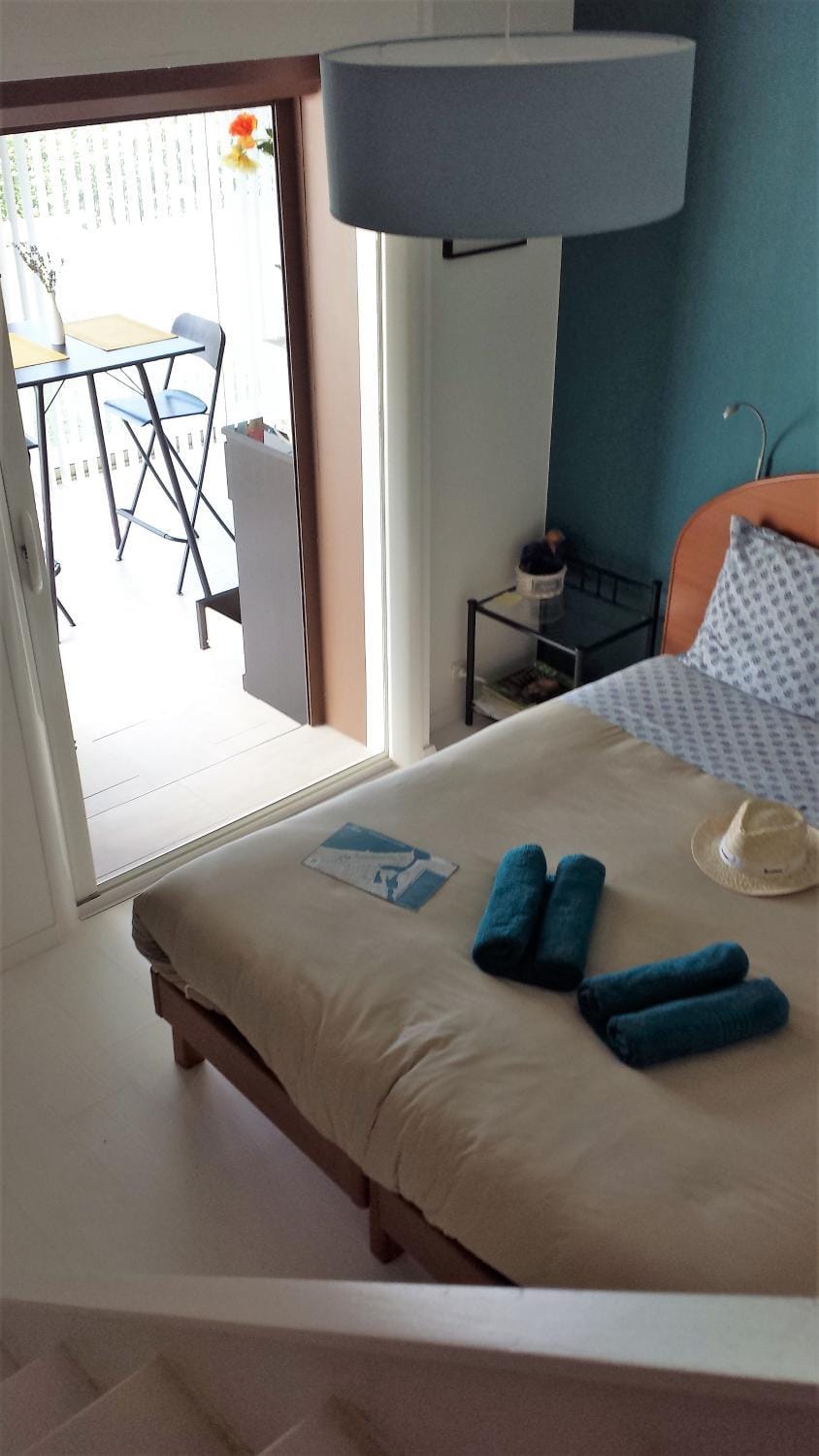 Bed, Bedroom