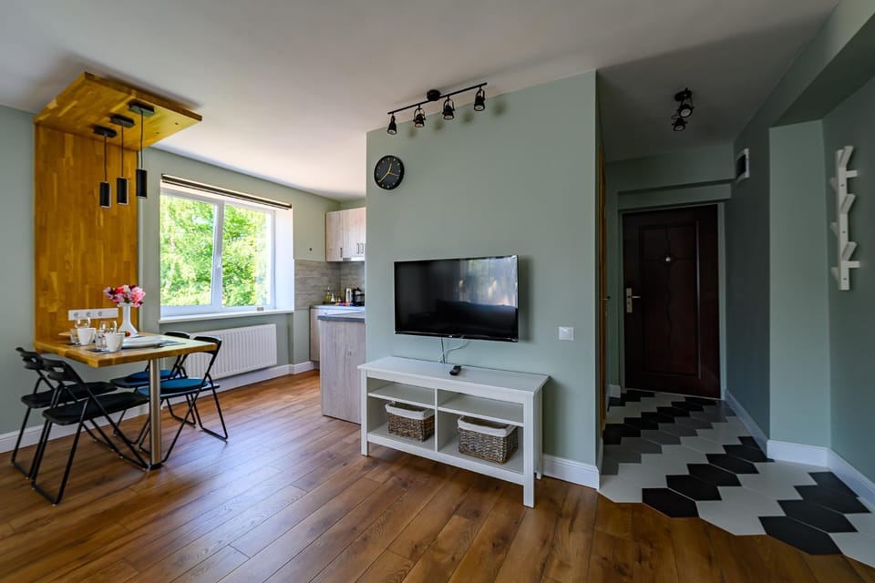 Beachside Oak Studio Apartment in Latvia