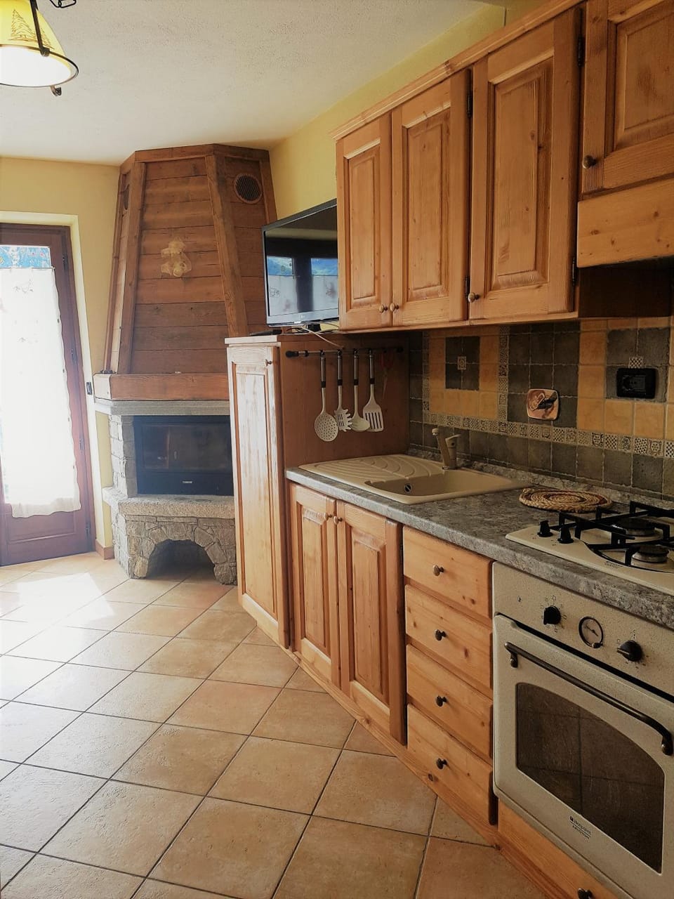 Appartamento vista montagna Apartment in Aosta Valley, Italy