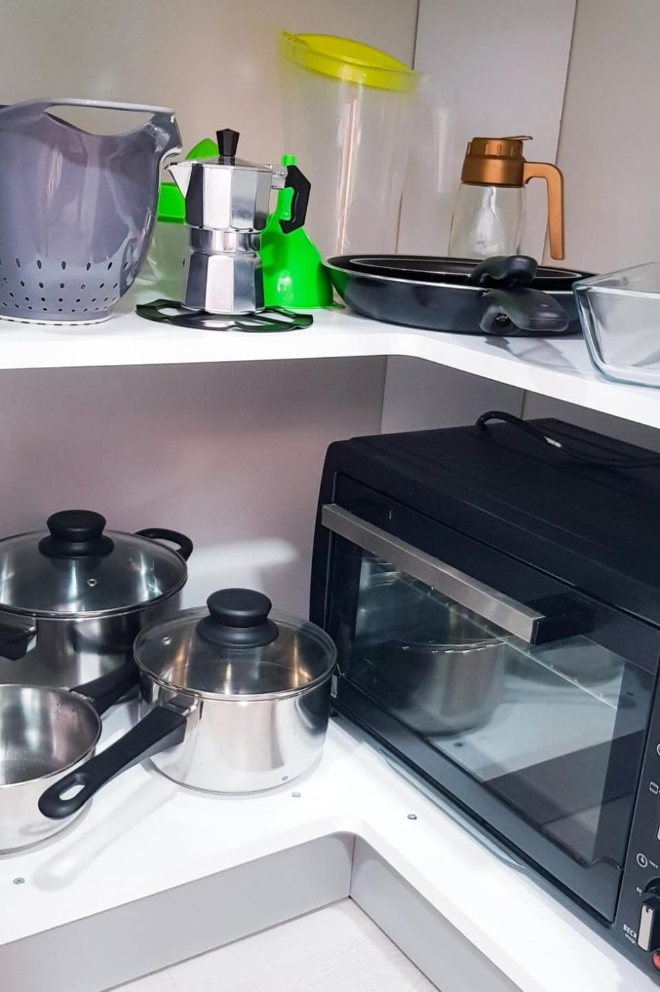 Coffee/tea facilities, Kitchen or kitchenette