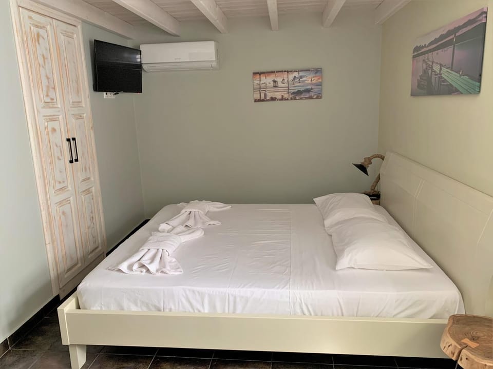 TV and multimedia, Bedroom