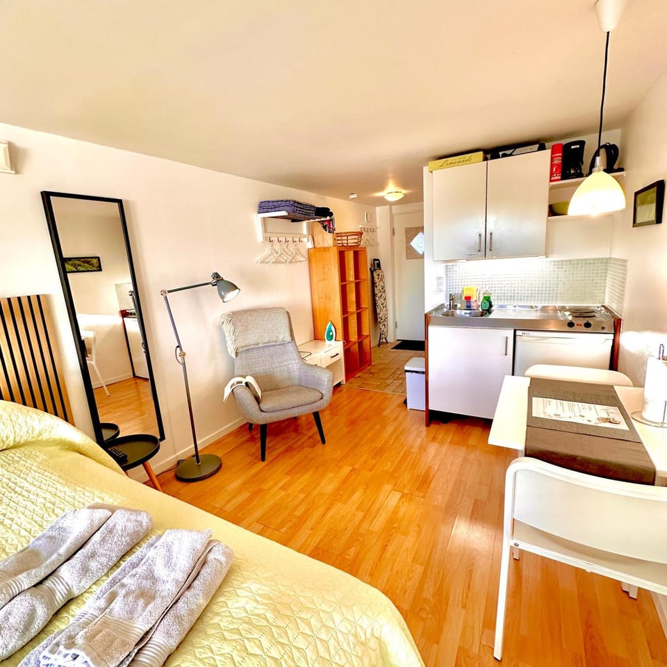 Cosy apartment with private terrace House in Albertslund