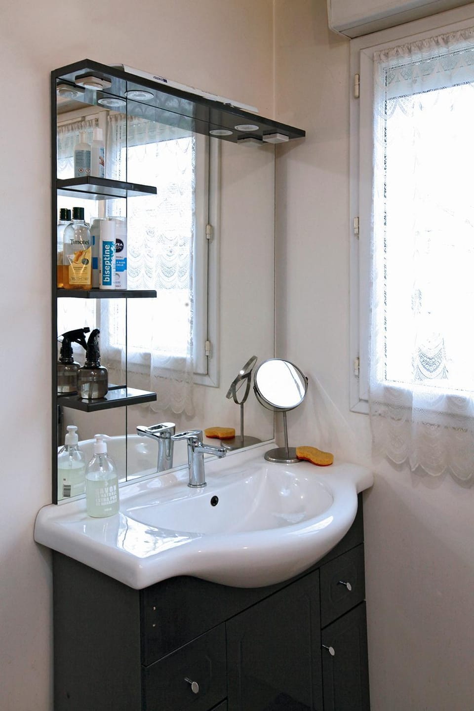 Plusieurs chambres à 20 km au sud de Paris Vacation rental in Île-de-France