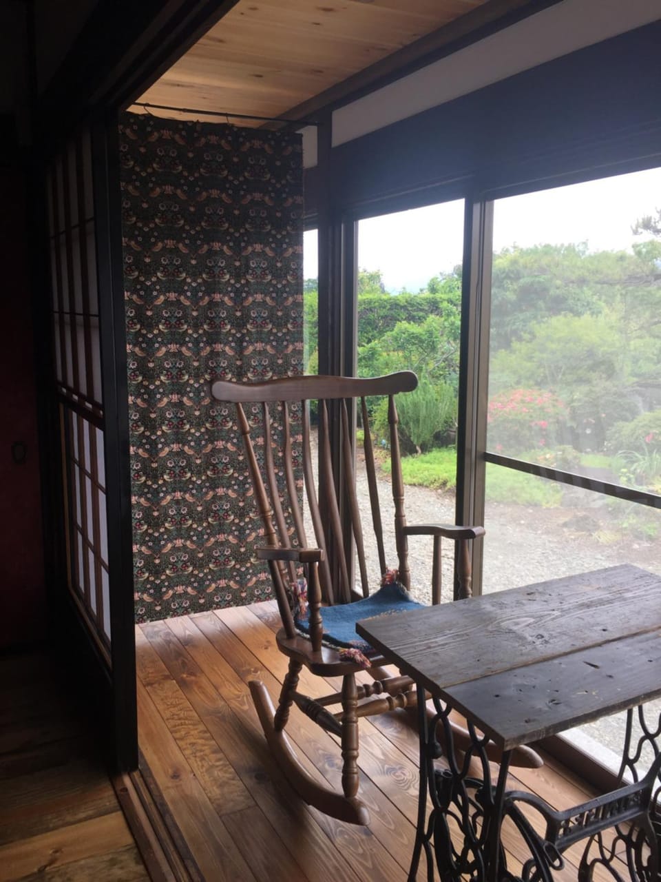一棟貸し宿bochi-bochi Bed and Breakfast in Nagano Prefecture