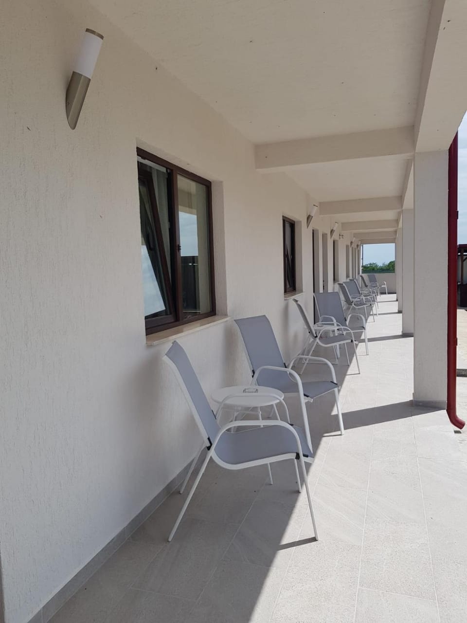 Property building, Balcony/Terrace, Seating area