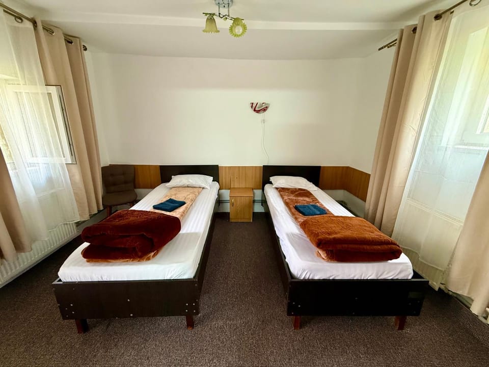 Camping Paradisul Soferilor Campground/ 
RV Resort in Moldova