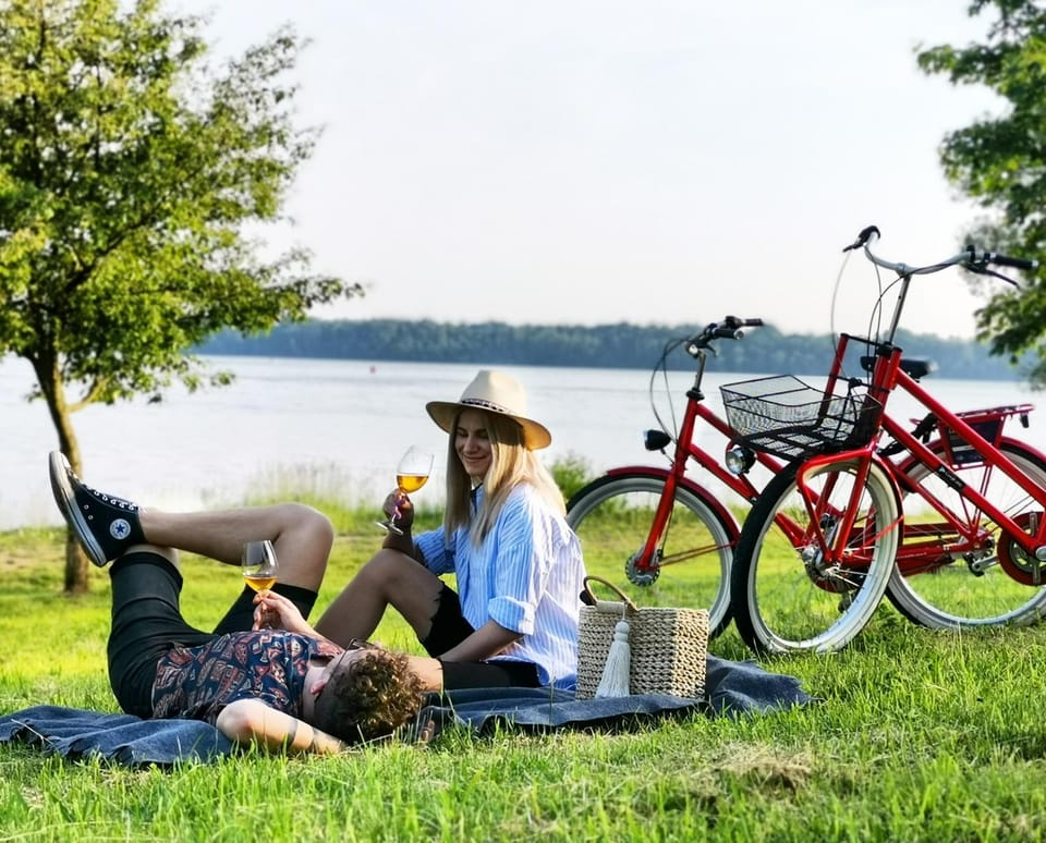 Spring, People, Natural landscape, Summer, Beach, Cycling, Lake view, children, Family