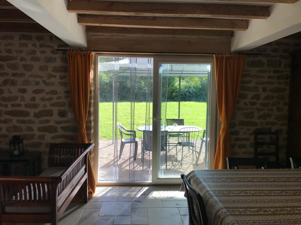 LA GRANGE House in Bourgogne-Franche-Comté