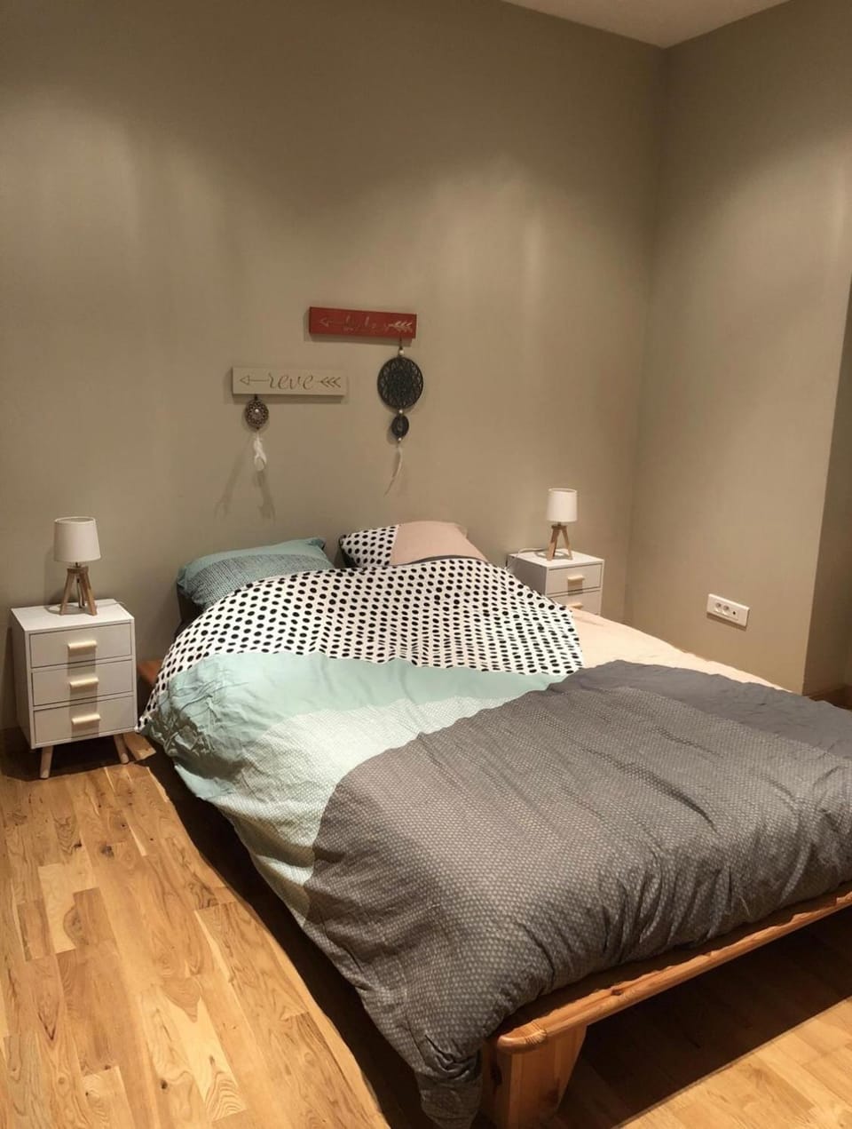 Bed, Bedroom