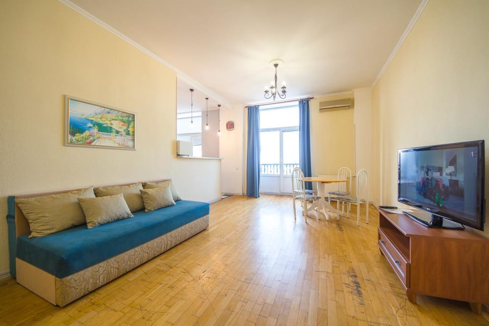 TV and multimedia, Balcony/Terrace, Living room, Dining area