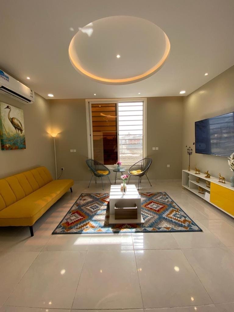 A - 369 مقابل الراشد مول Apartment in Saudi Arabia