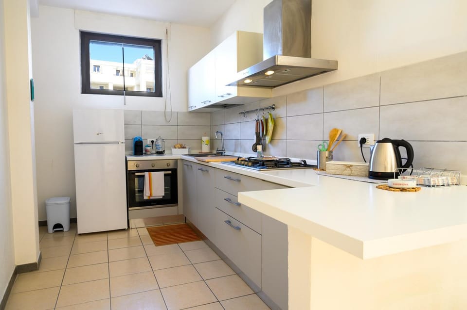 Coffee/tea facilities, Kitchen or kitchenette
