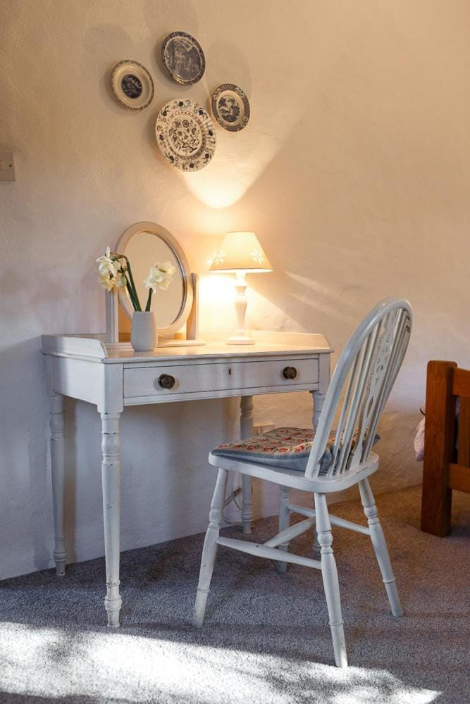 Decorative detail, Bedroom