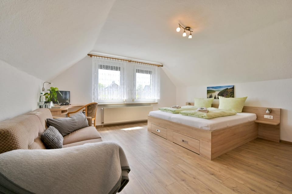 Photo of the whole room