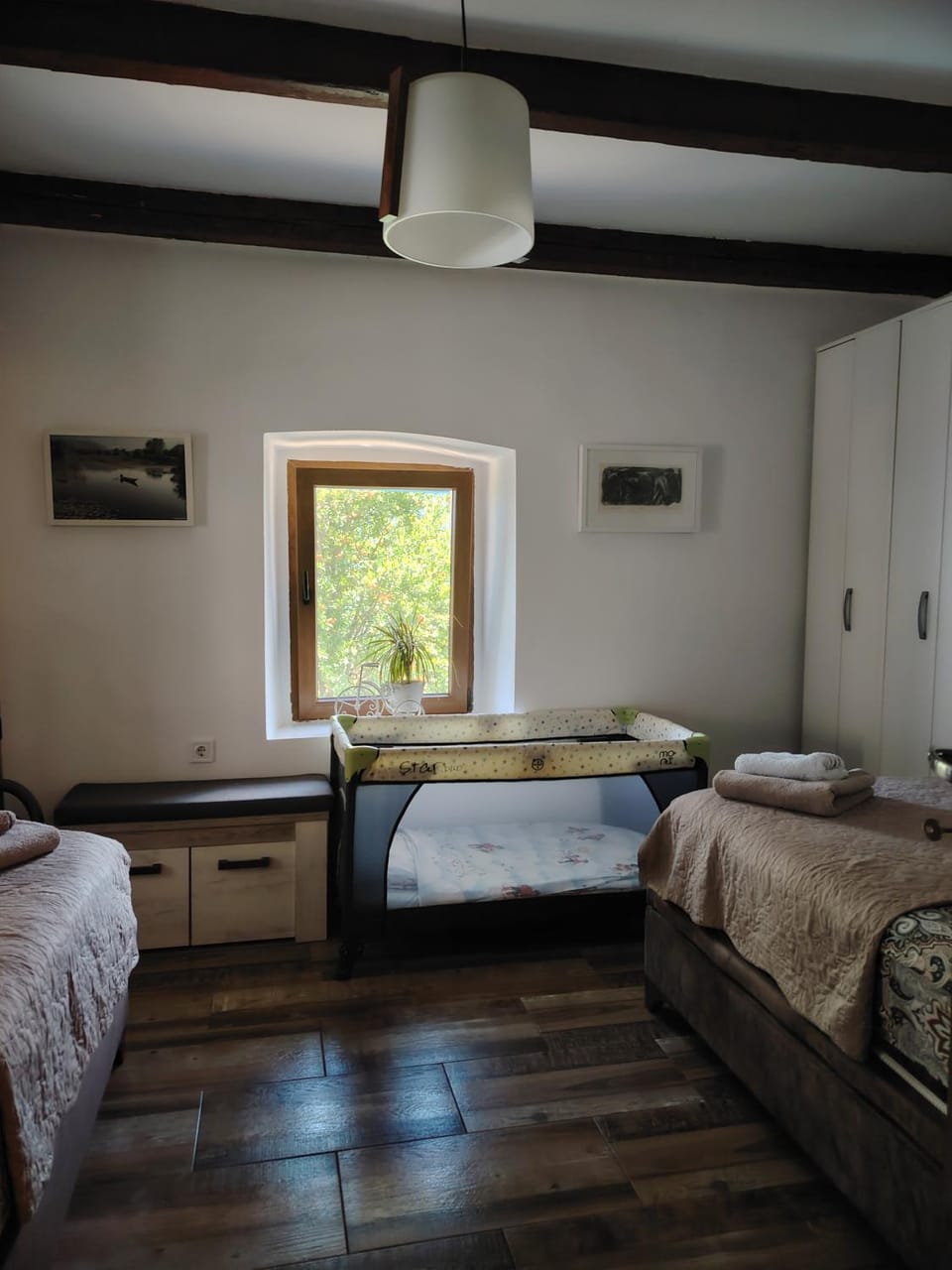 Etno house HAPPY VILLAGE House in Montenegro