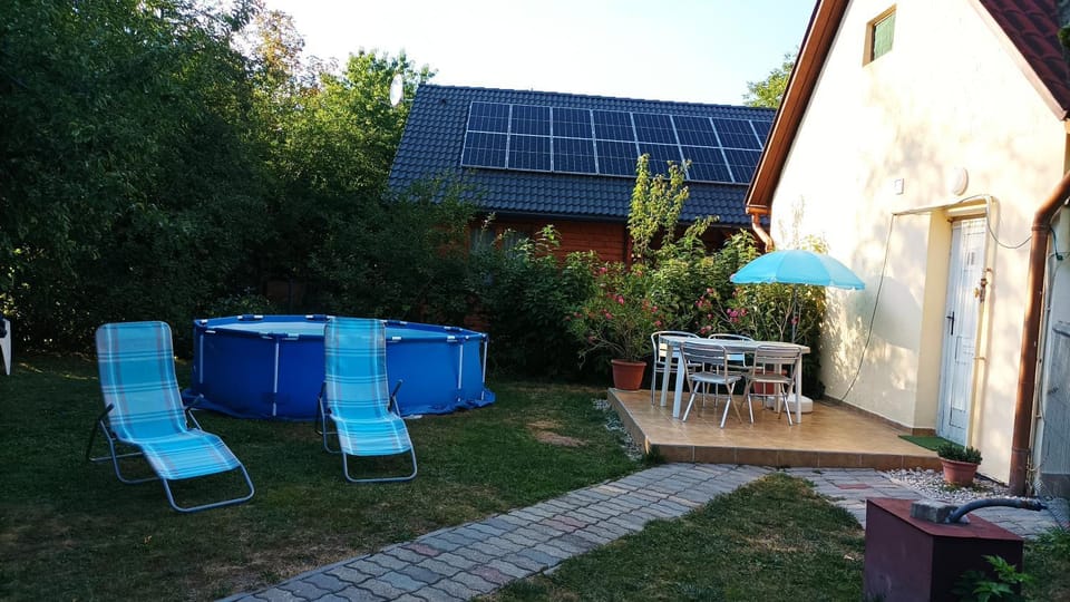 Kék Balaton Nyaraló House in Siófok