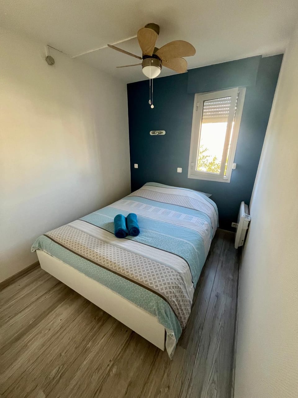 Apt Golfe Juan - 5min des plages - Parking privée - Piscine Rooftop Apartment in Antibes