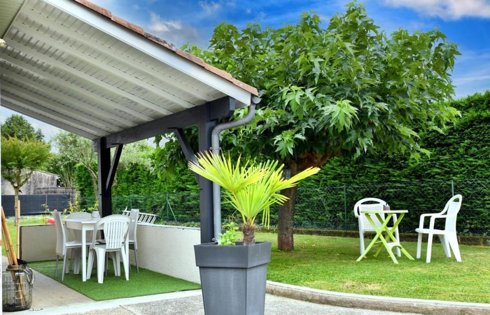 Patio, Garden