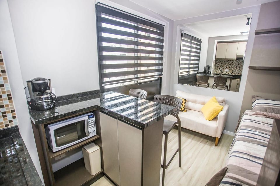 Studio Completo com Escritório - ALL1218 Apartment in Curitiba