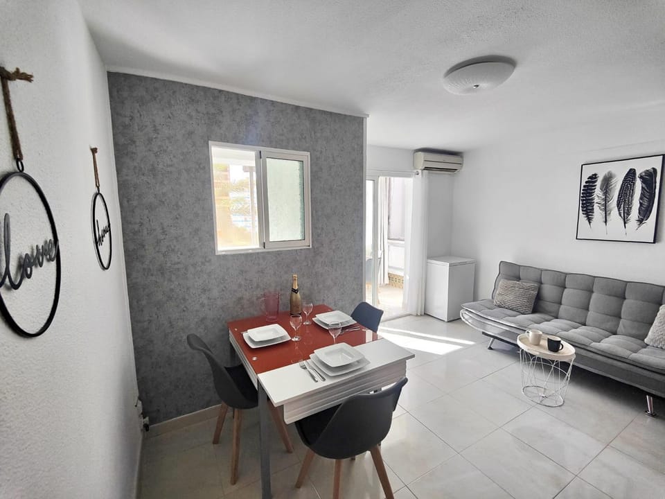 Versailles 2-9 Apartment in Benidorm