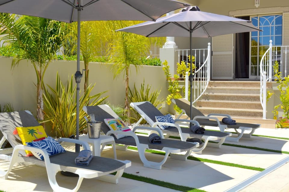 VILA CRISTINA MAR (8 guests and oceanview) Villa in Guia