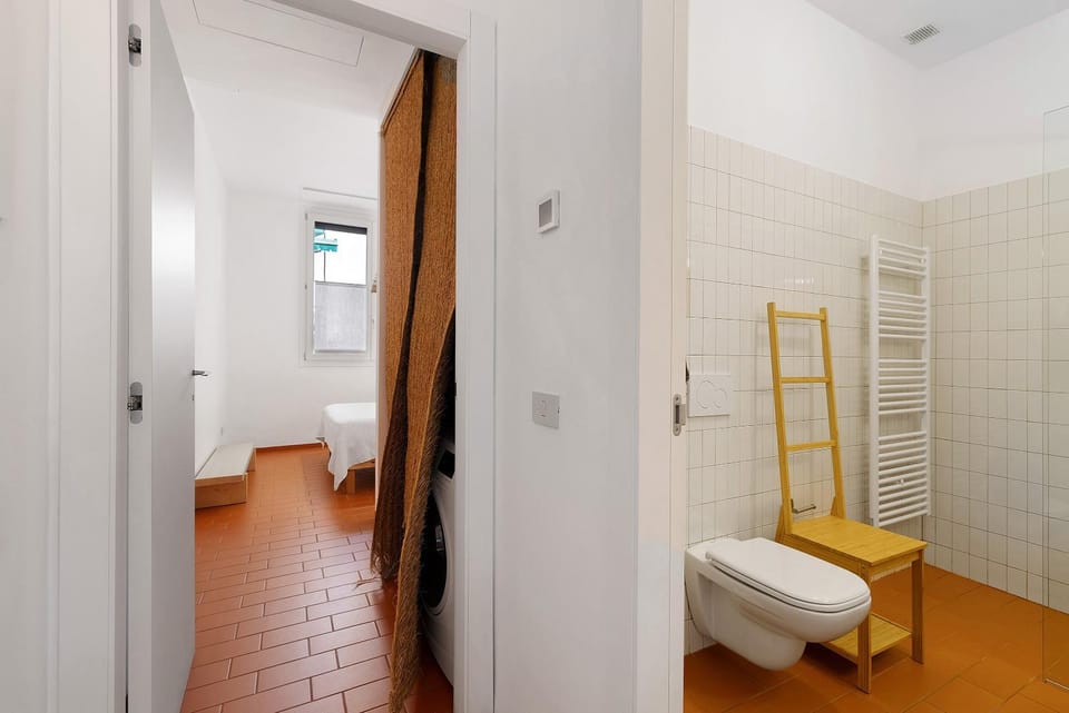 Bathroom, Living room