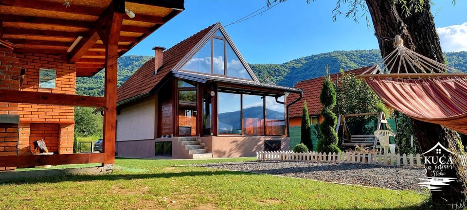 Property building, Garden view