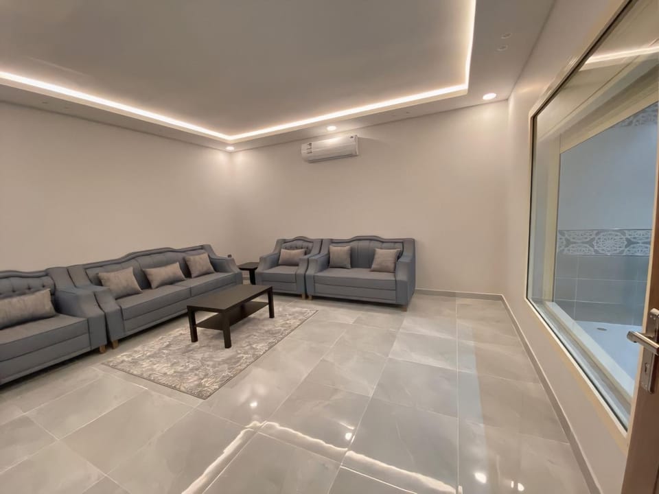 Living room, Seating area, air conditioner