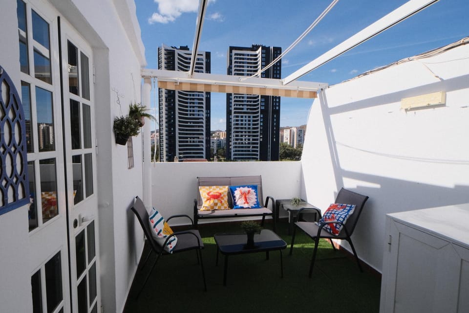 PENTHOUSE CITY CENTER PRIVATE TERRACE Wifi Apartment in Malaga