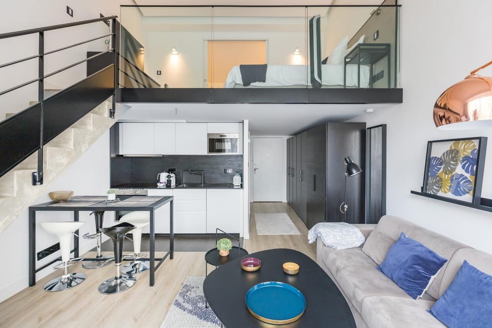 Kitchen or kitchenette, Living room, Seating area