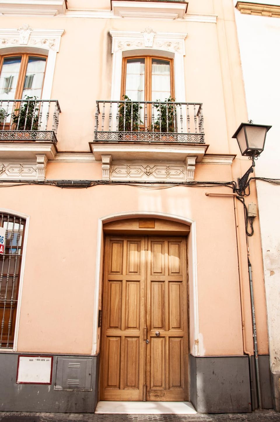 Facade/entrance