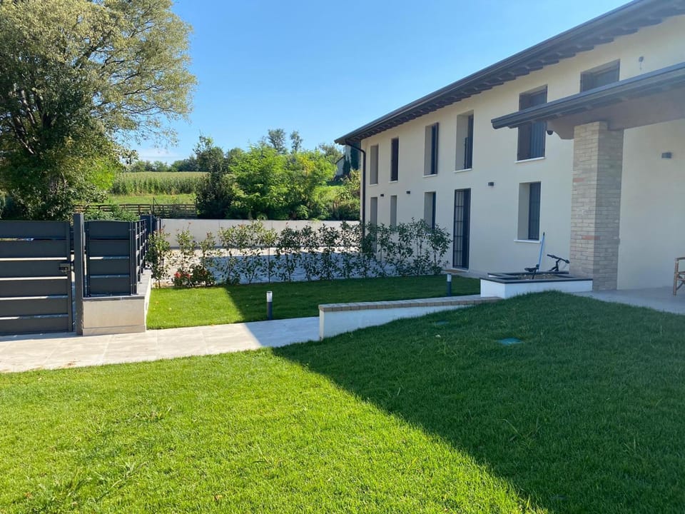Property building, Garden