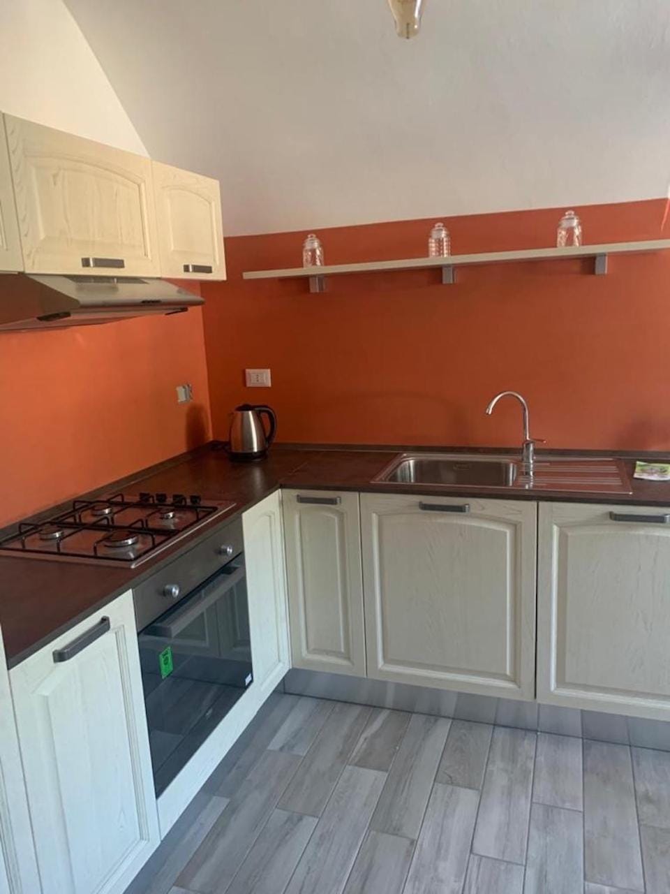 Kitchen or kitchenette
