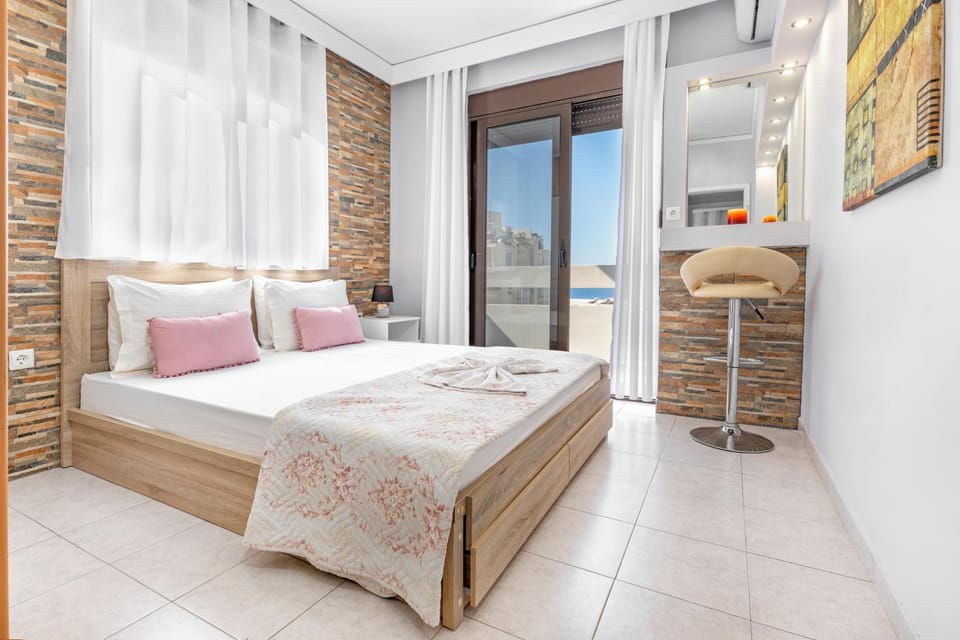 Bedroom, Sea view