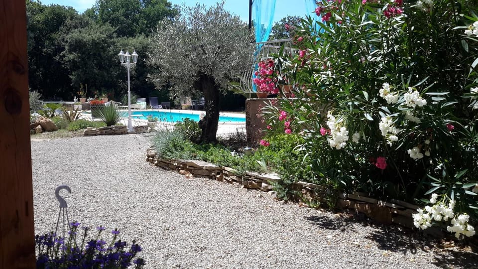 L'Abrialys Bed and Breakfast in Lorgues