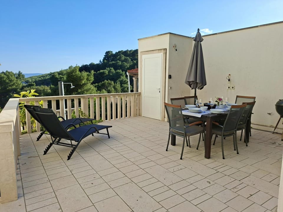 Balcony/Terrace, Dining area