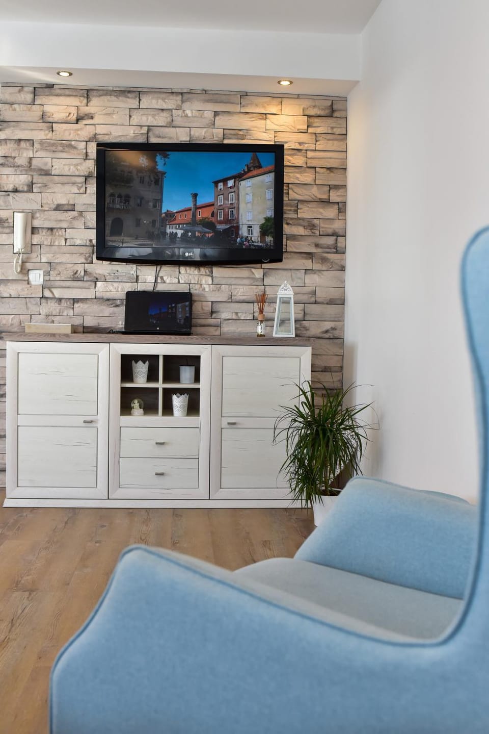 TV and multimedia