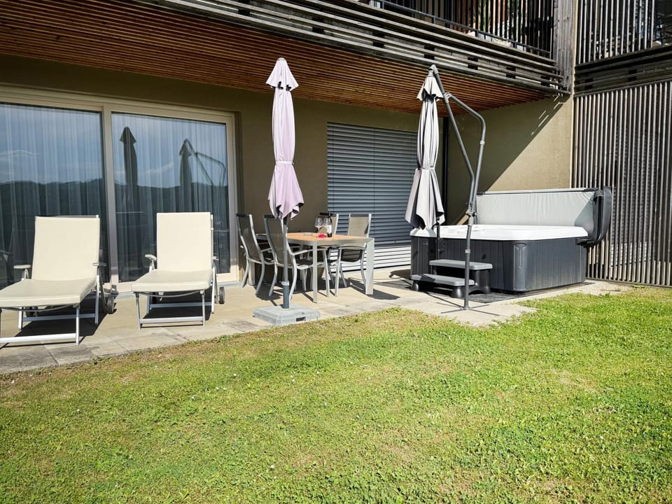 Garden, Balcony/Terrace, Seating area, sunbed