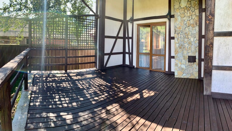 Patio, Summer, BBQ facilities, Balcony/Terrace, Seating area, Dining area, Mountain view, Breakfast, Dinner, Inner courtyard view