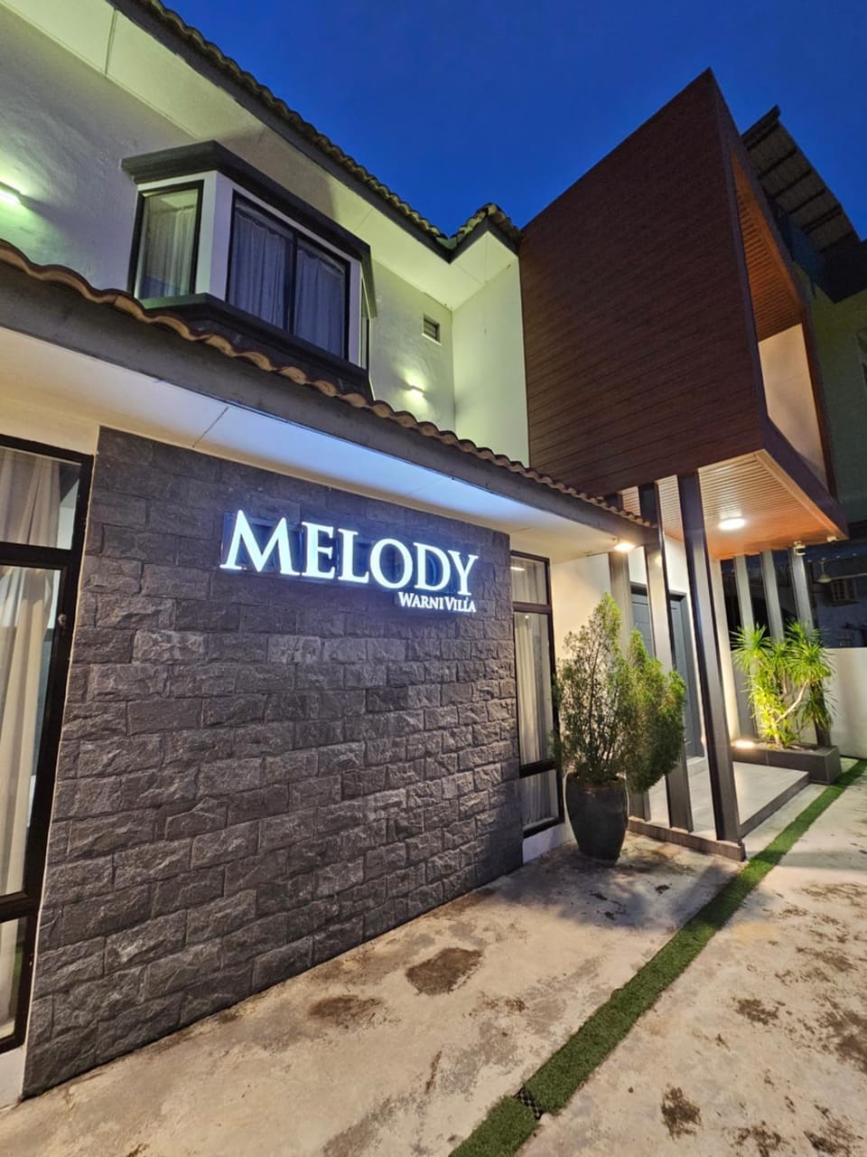 Property building, Night, Street view