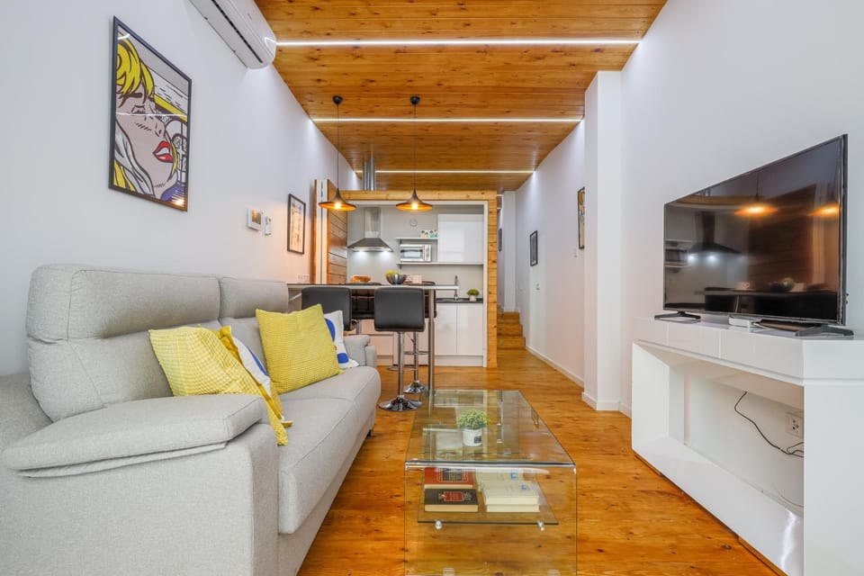 Apartamento de diseño centro Sevilla. WiFi/AC Apartment in Seville