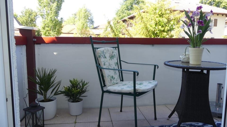 View (from property/room), Balcony/Terrace