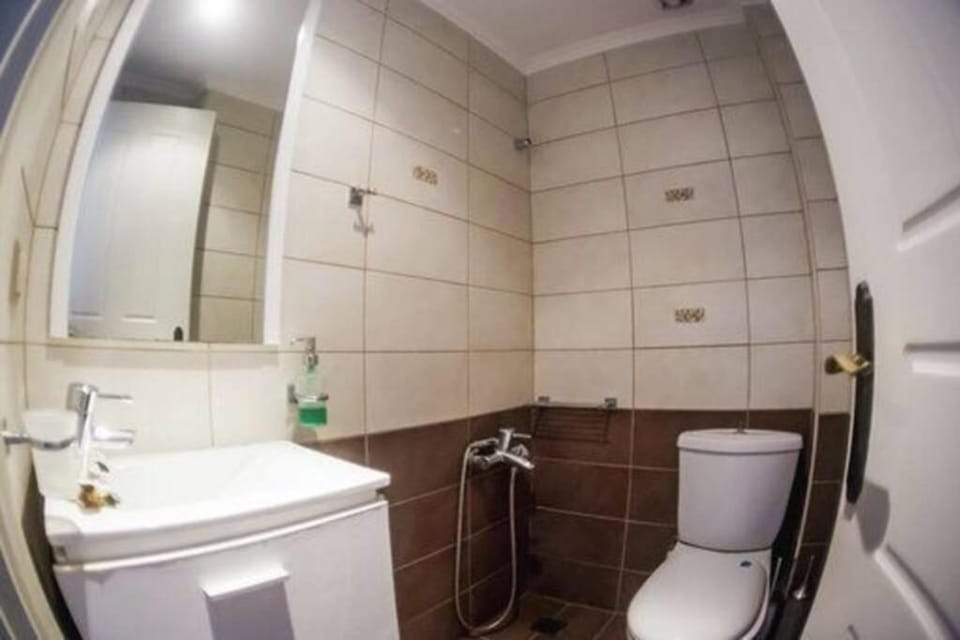 Toilet, Bathroom
