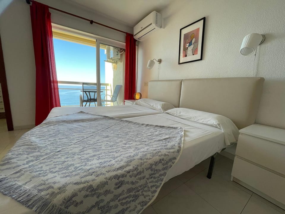 Apartamentos Playa Almuñécar Parking Incluido Apartment in Costa Tropical