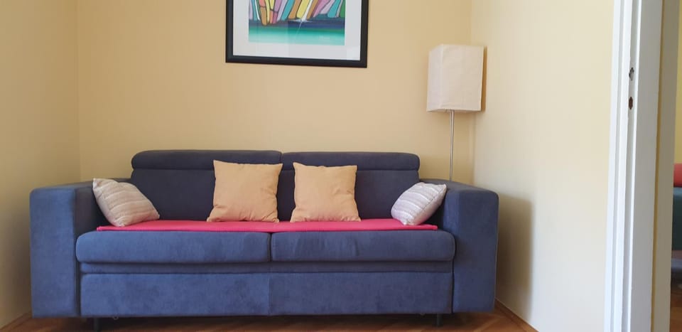 Property building, Seating area