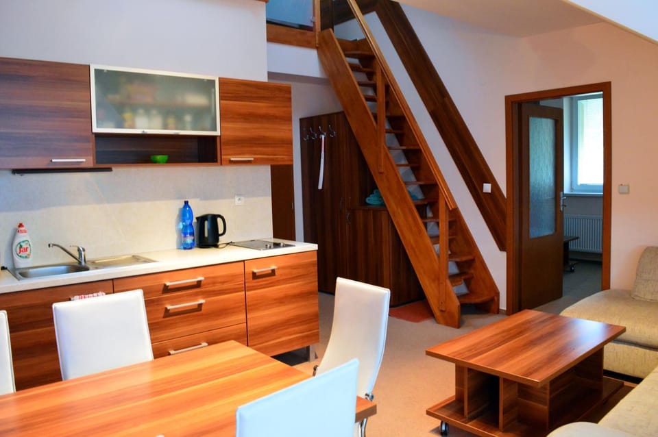 Apartmán G4 v Tatranskej Štrbe - Apartmánový dom Golem Apartment in Slovakia