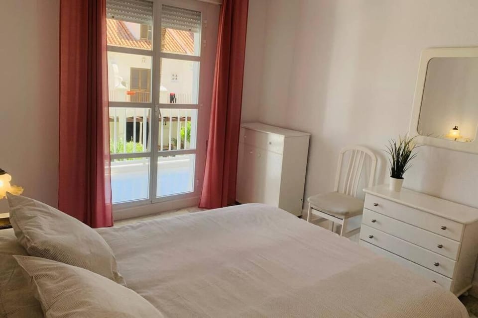 Amplio apartamento junto al mar Apartment in Fuengirola