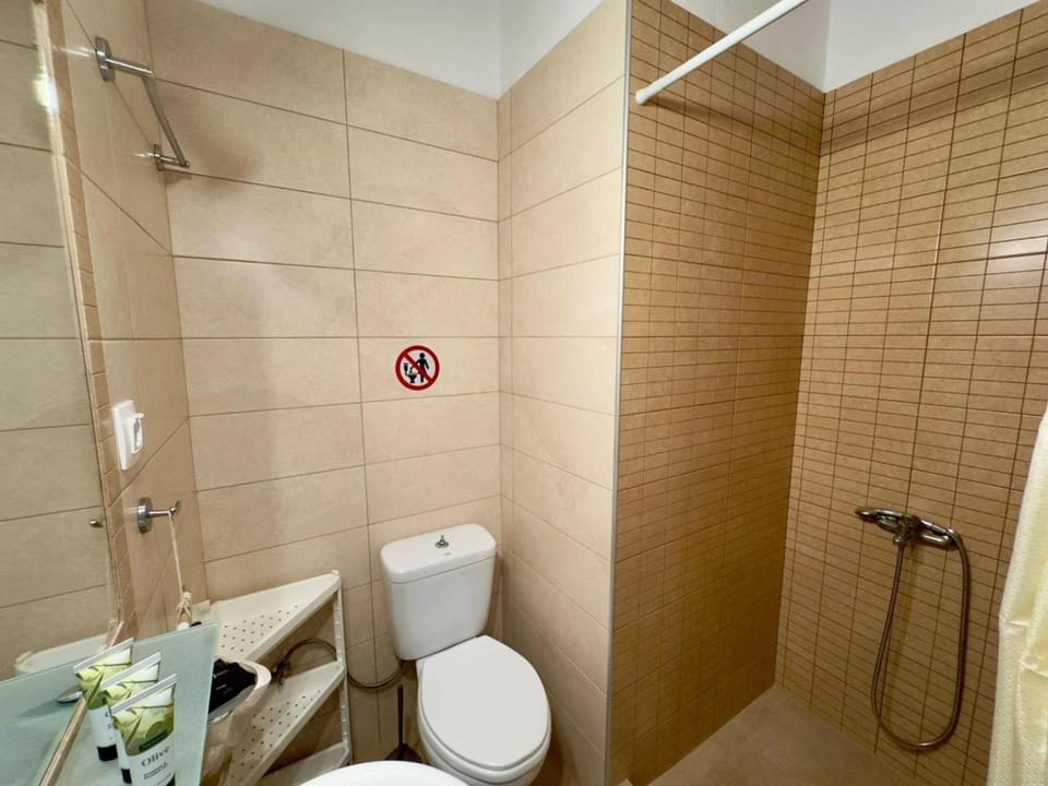 Makis House Bed and Breakfast in Halkidiki