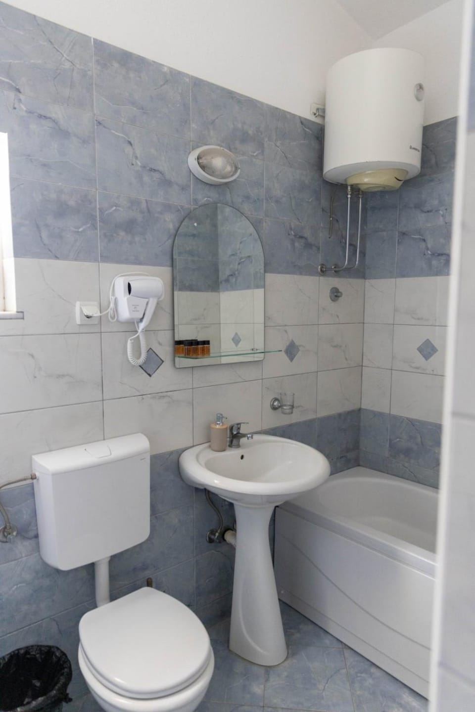 Kasneci Apartments Bed and Breakfast in Ulcinj Municipality